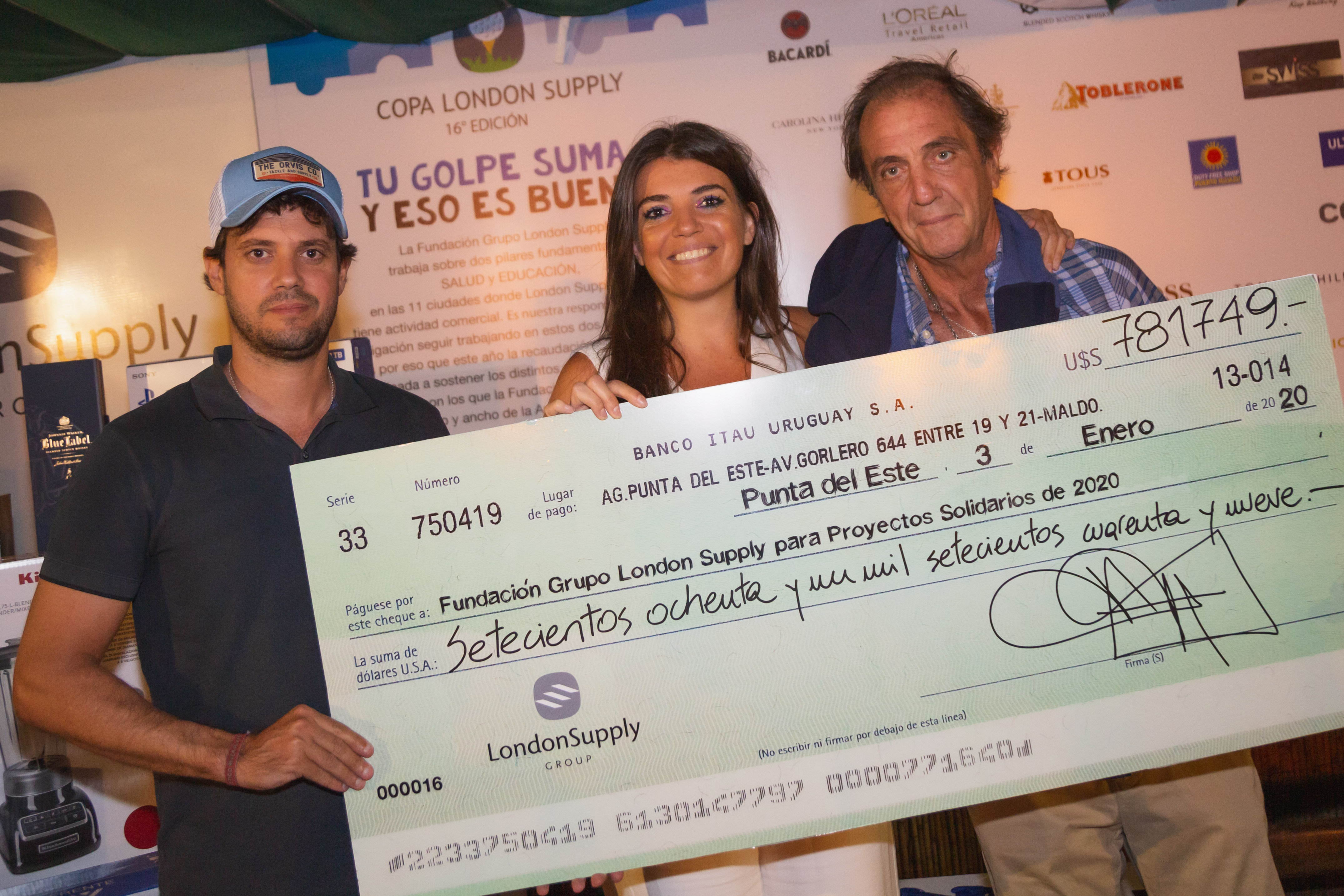 Más    de  $47    millones    de  pesos   recaudados  en  el  torneo  de  golf    solidario   de  London  Supply  Group